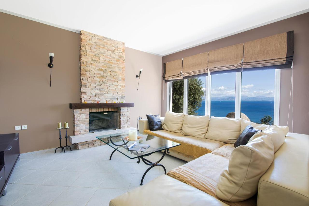 페라마 Sea View Estate Helios 빌라 외부 사진